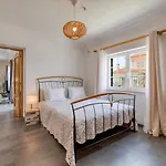 Villa Casa Branca - With Private Pool & Big Garden Ribamar (Lourinha)