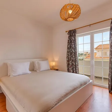 Casa Branca - With Private Pool & Big Garden Villa