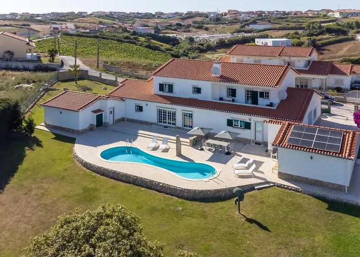 Casa Branca - With Private Pool & Big Garden *