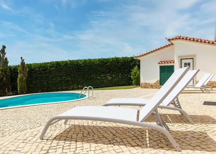 Villa Casa Branca - With Private Pool & Big Garden Ribamar (Lourinha)