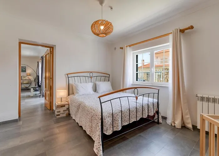 וילה Casa Branca - With Private Pool & Big Garden Ribamar (Lourinha)