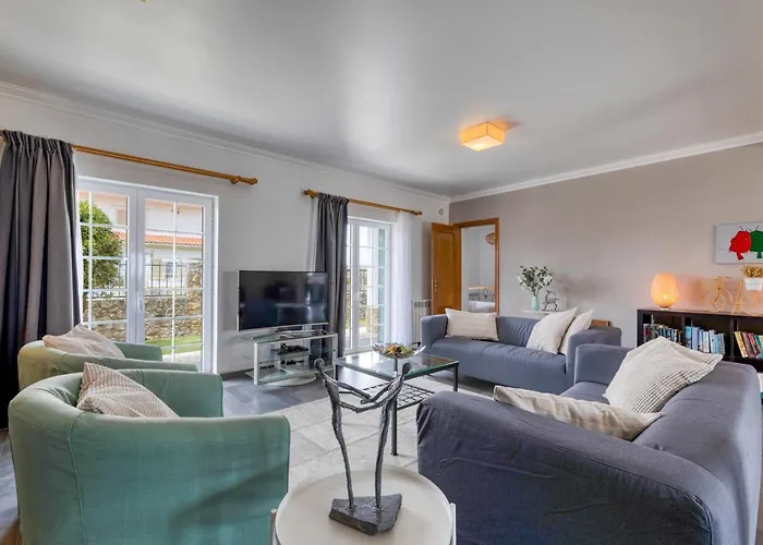 Casa Branca - With Private Pool & Big Garden * Ribamar (Lourinha)