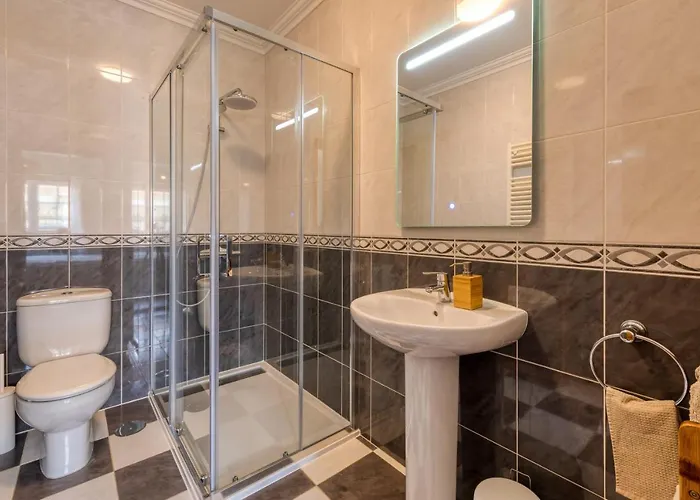 Casa Branca - With Private Pool & Big Garden * Ribamar (Lourinha)